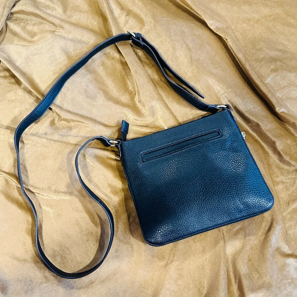 Anne Klein Black Crossbody Bag - Picture 2 of 9